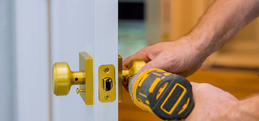 Local Locksmith For Key Fob Replacement in Newport Beach, California
