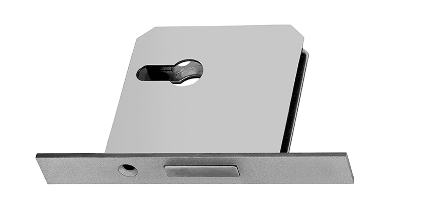 Fix A Deadbolt Door Lock in Newport Beach, California